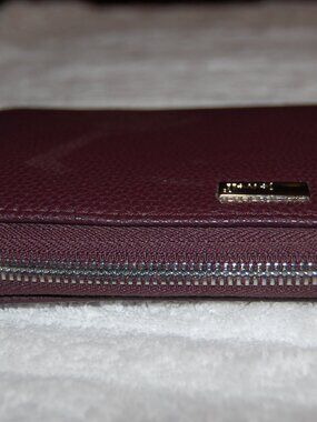 Jewel By Thirty One Brown Clutch Wallet With Out a Wristlet.